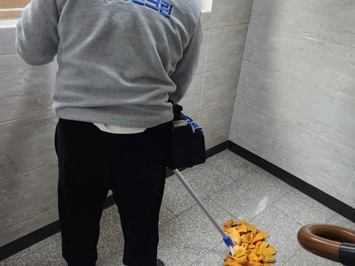북구 가대동 빌라 복도·대기 동선 야간 위생청소 사례 - 행진크린